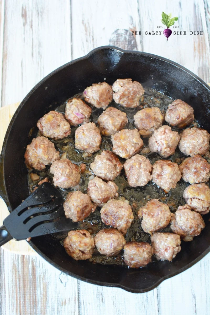 cooking appetizer meatballs