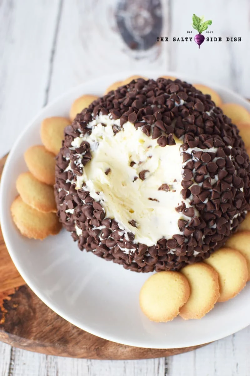chocolate chip cheeseball