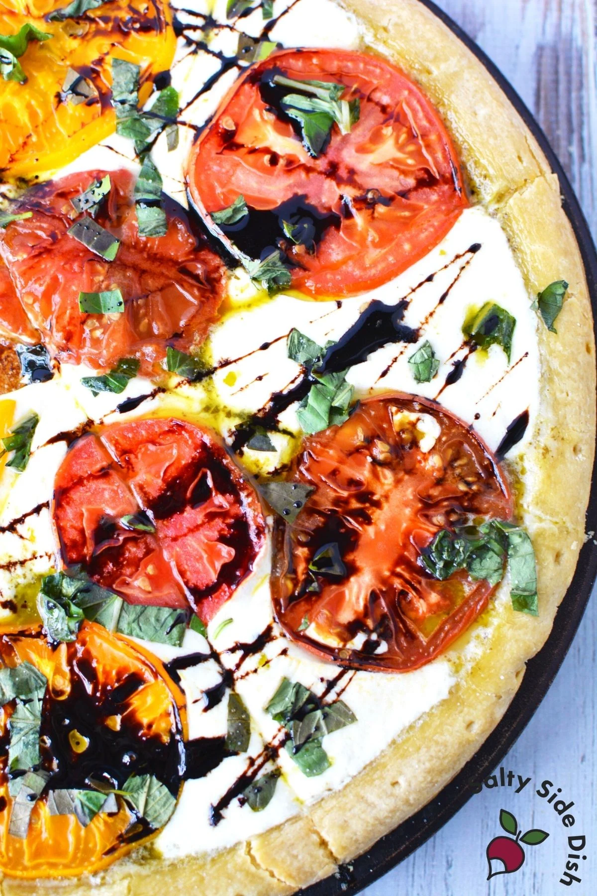 BEST Caprese Pizza Recipe