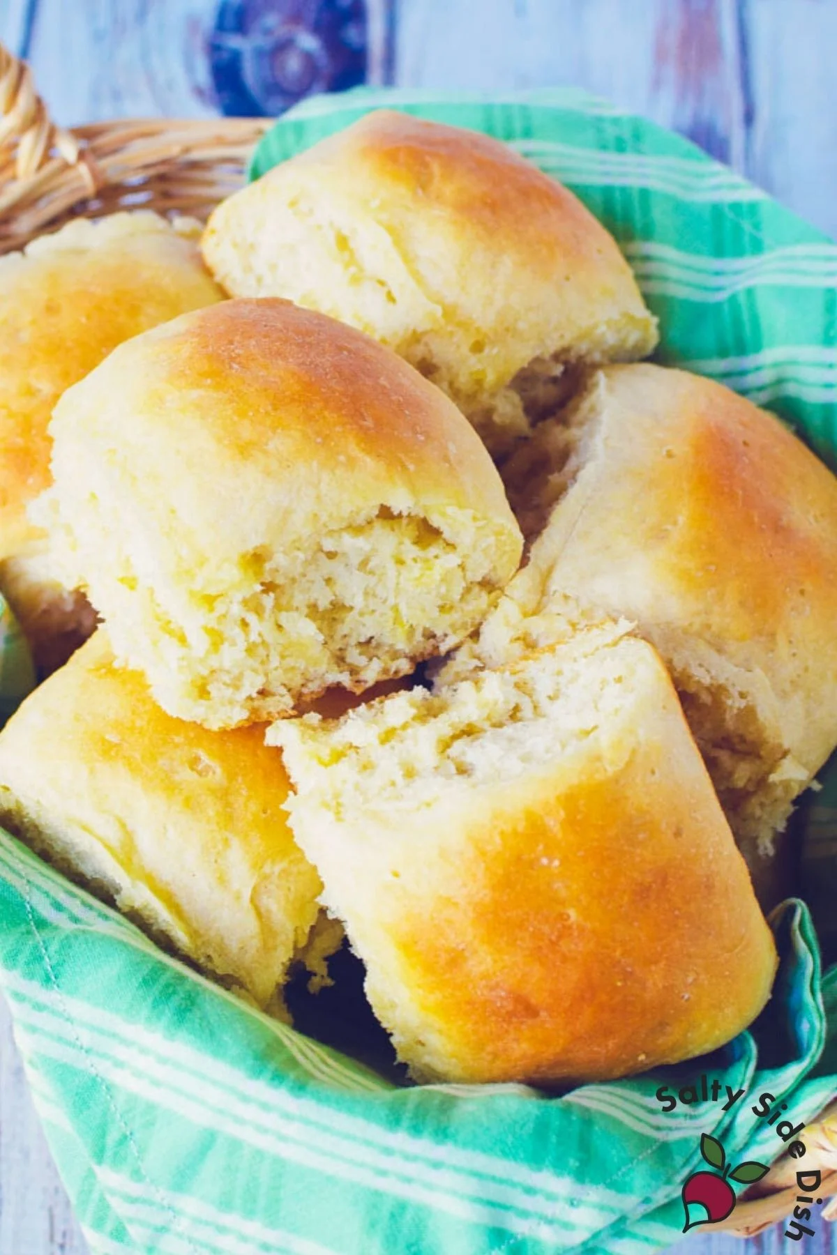Easy Yeast Rolls (Perfect for Beginners)