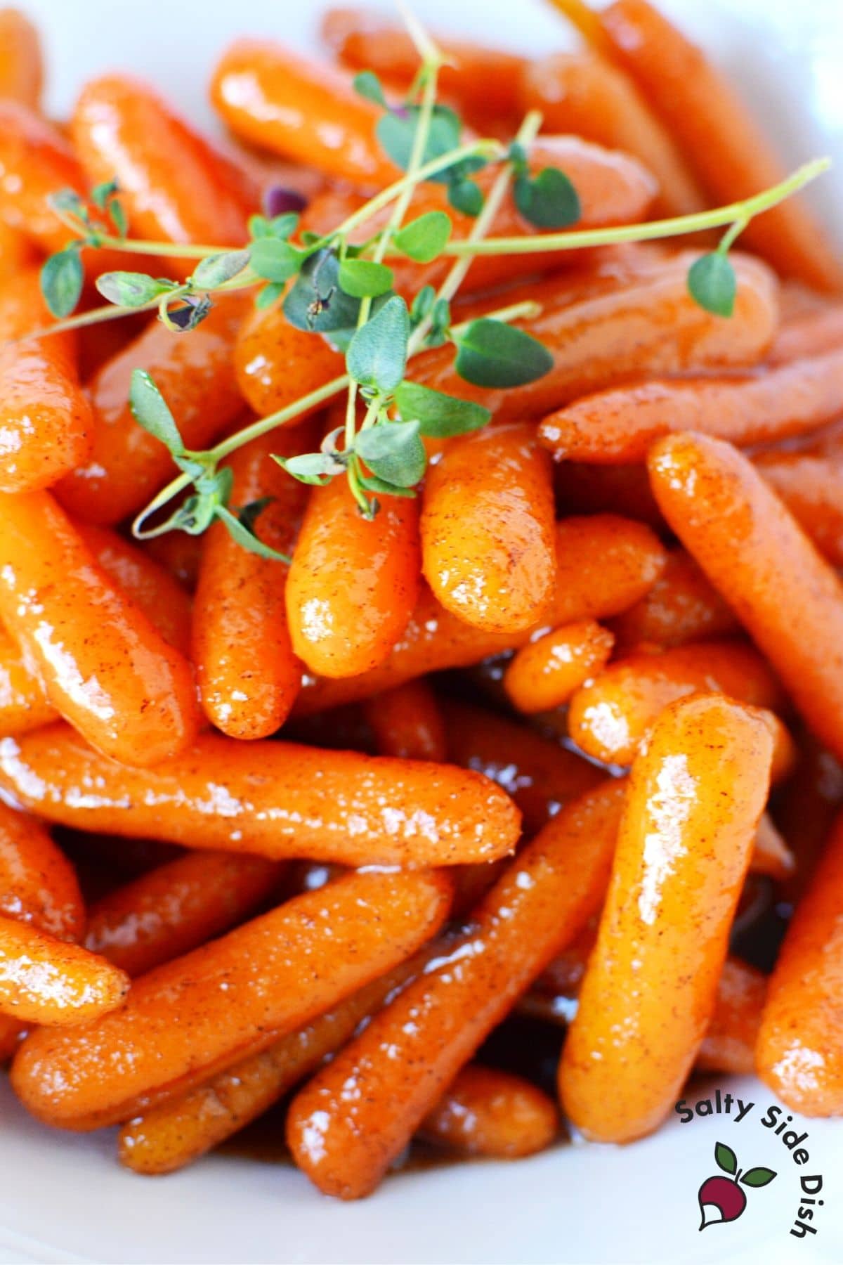 Cinnamon Carrots {Slow Cooker}