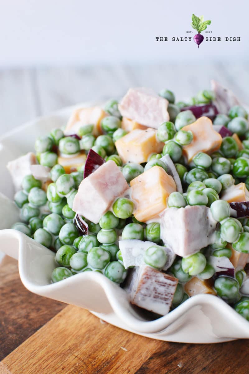 Ham and Pea Salad with chunks of cheese creamy