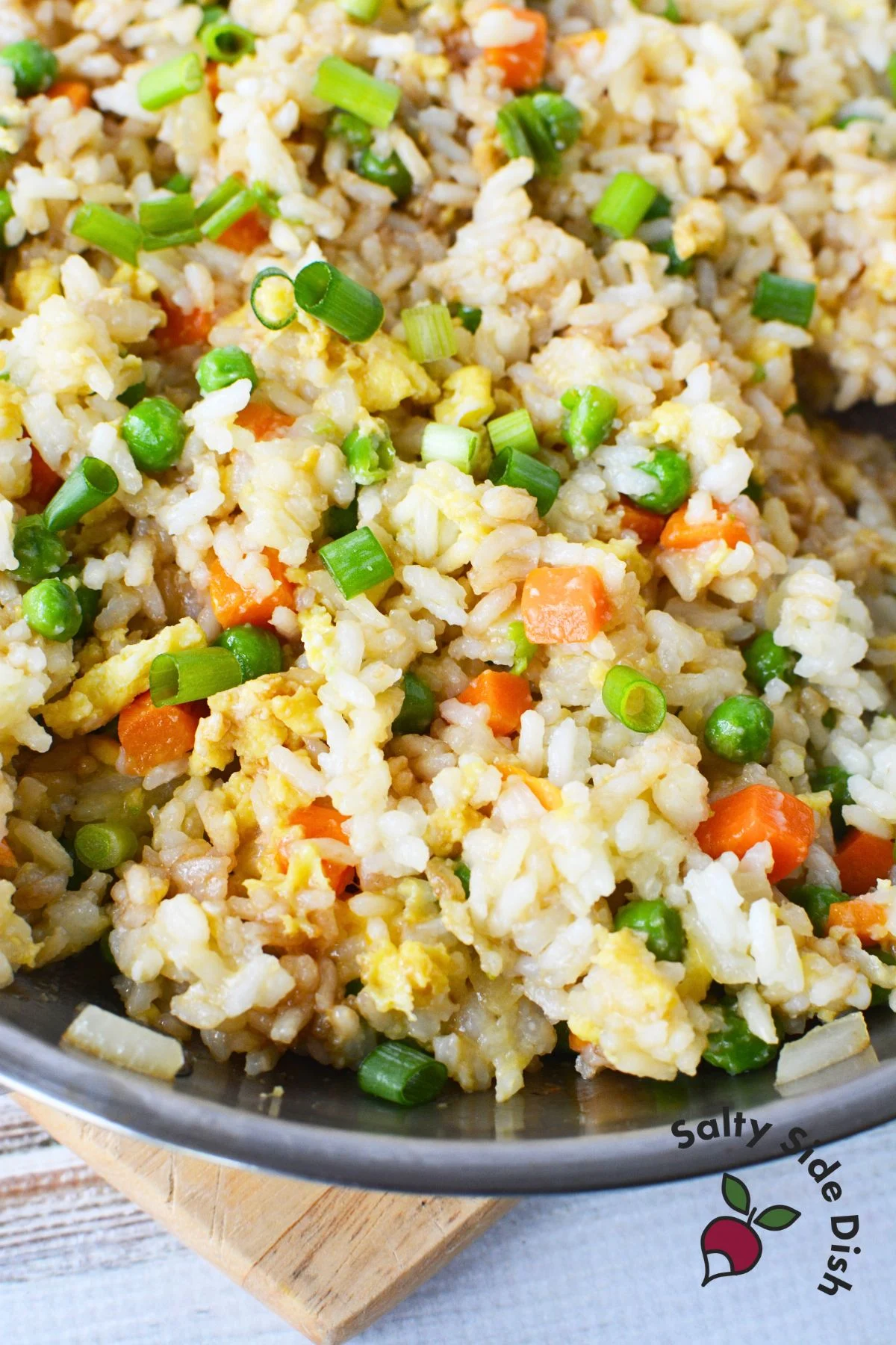 easy garlic rice and vegetables homemade.