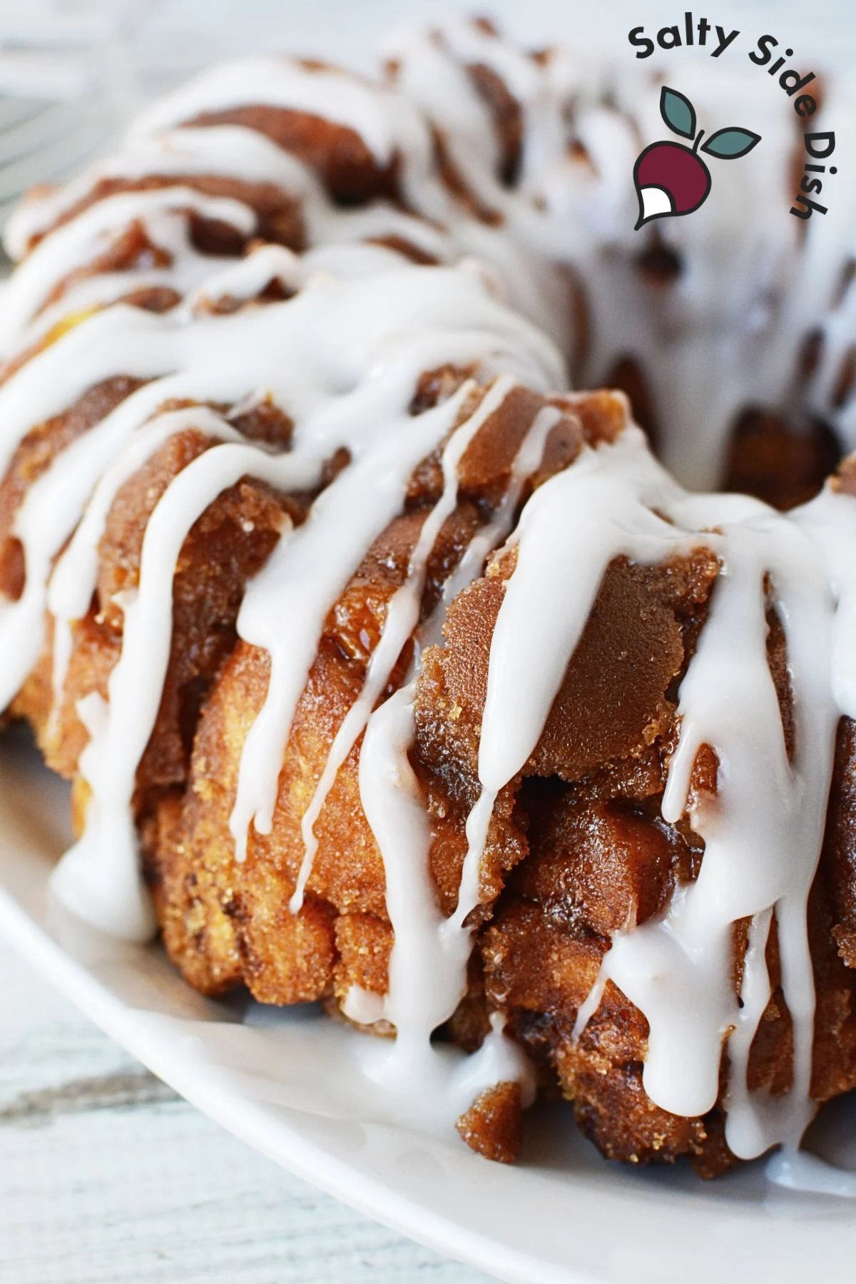Cinnamon Roll Monkey Bread