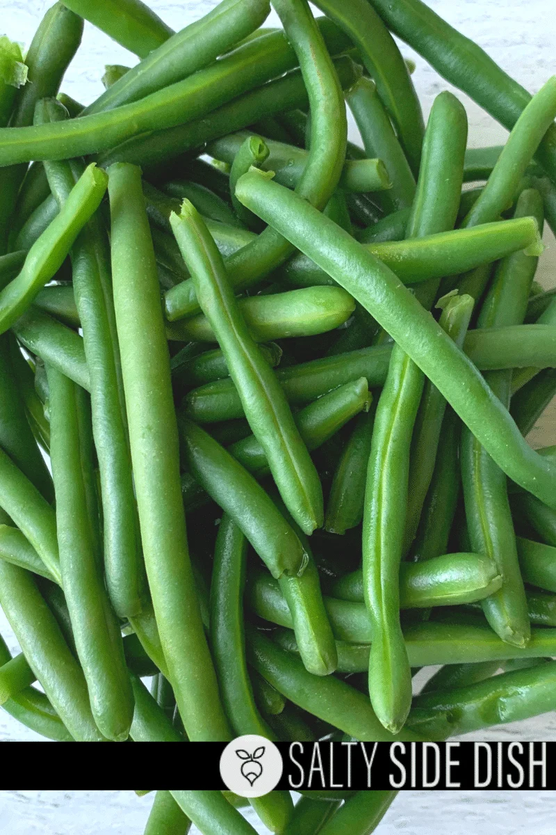fresh green beans in a bowl