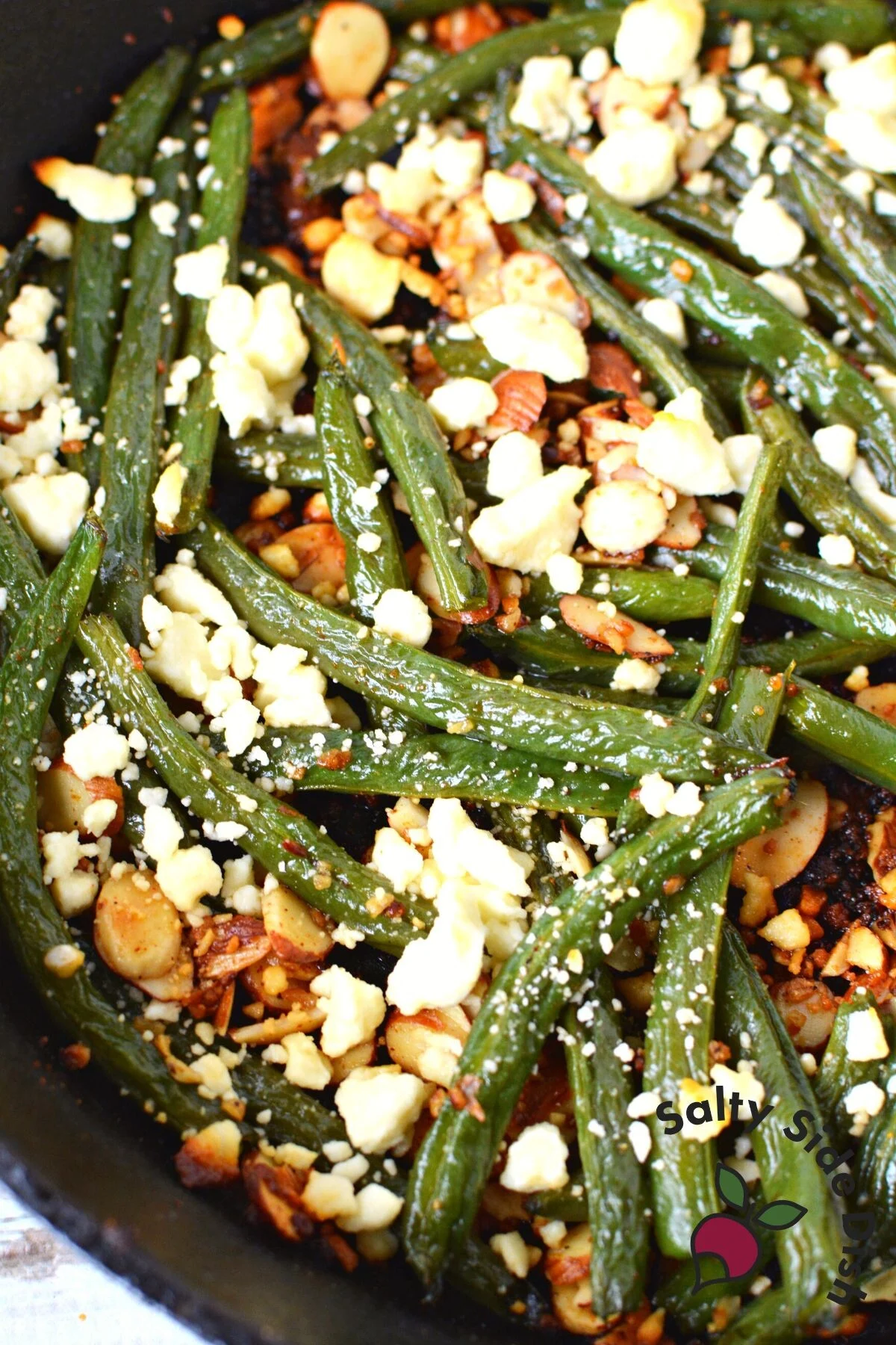 green beans and almonds side dish recipe.