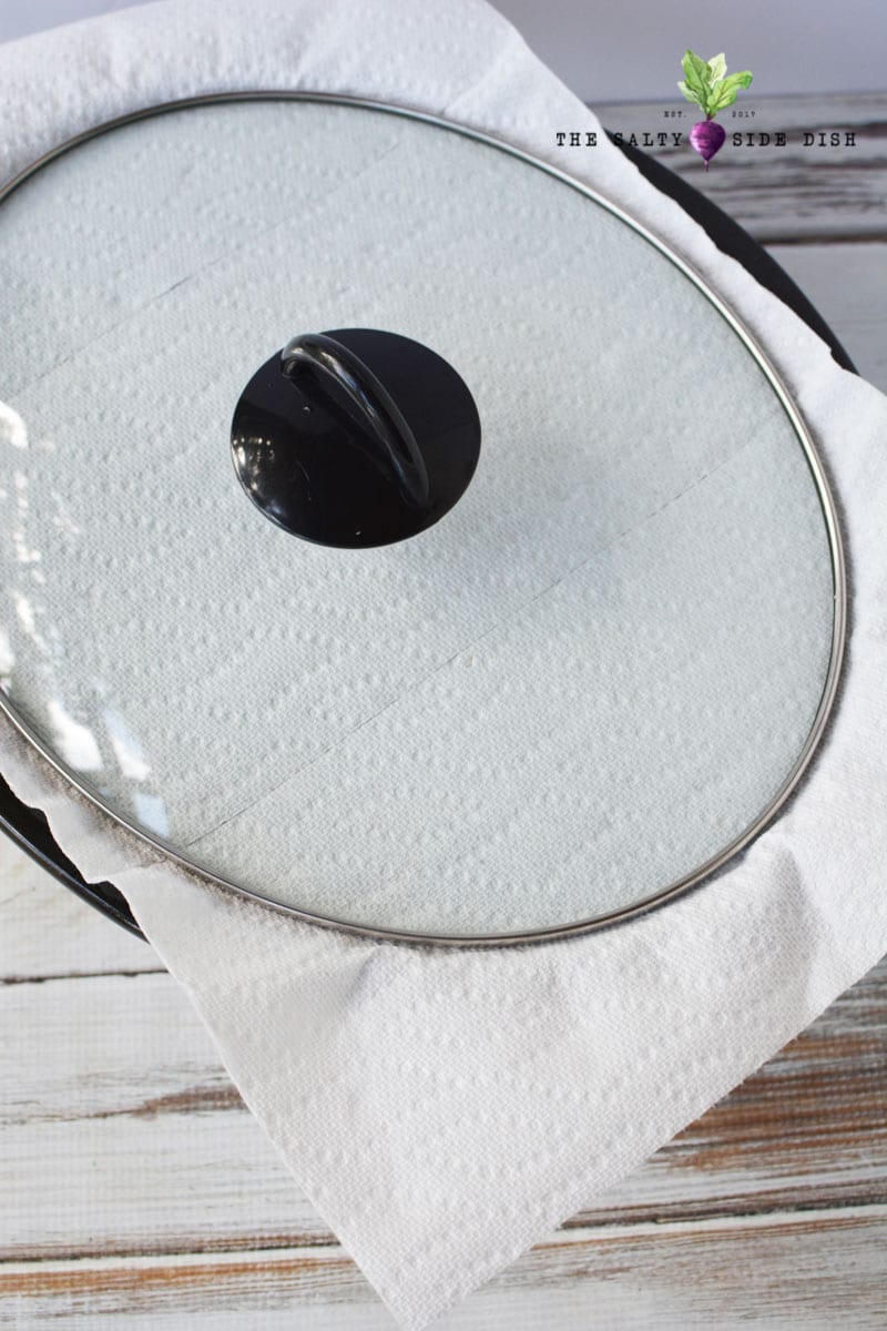 keeping a paper towel on top of crock pot slow cooker to catch condensation is the key to a cake