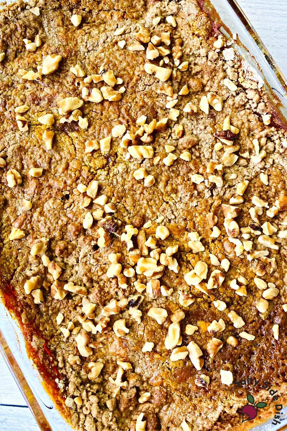 tiktok pumpkin pie dump cake.