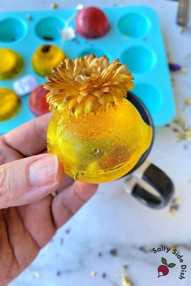 yellow tea bomb with flower