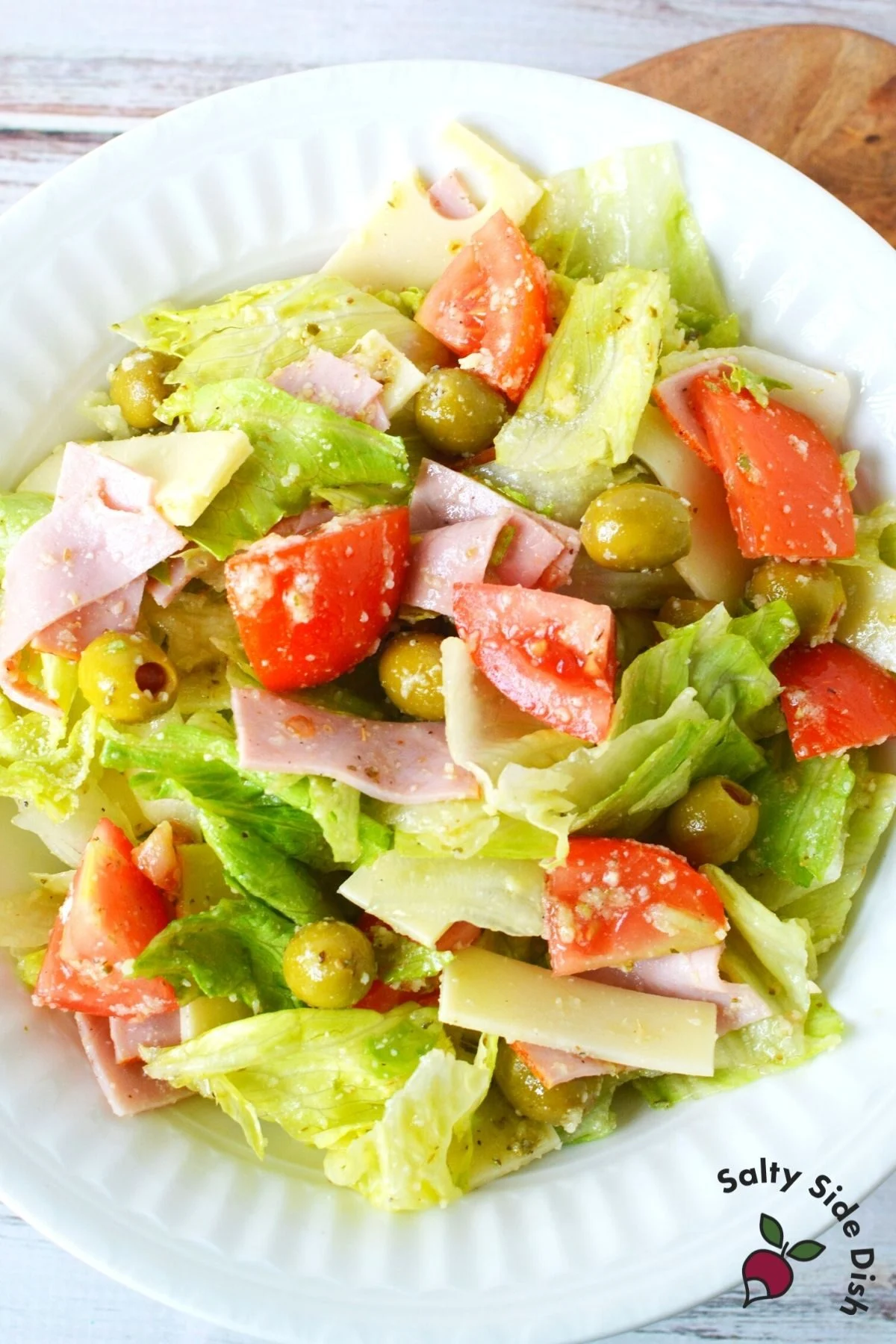 1905 salad in a bowl