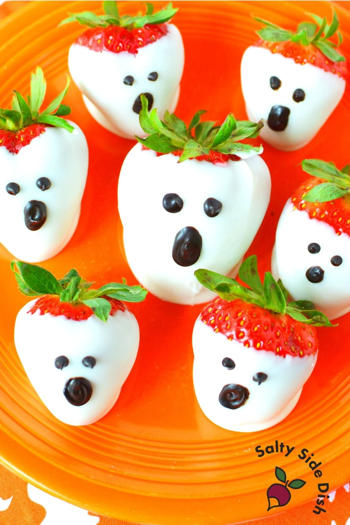 Strawberry Ghosts (Halloween Dessert)