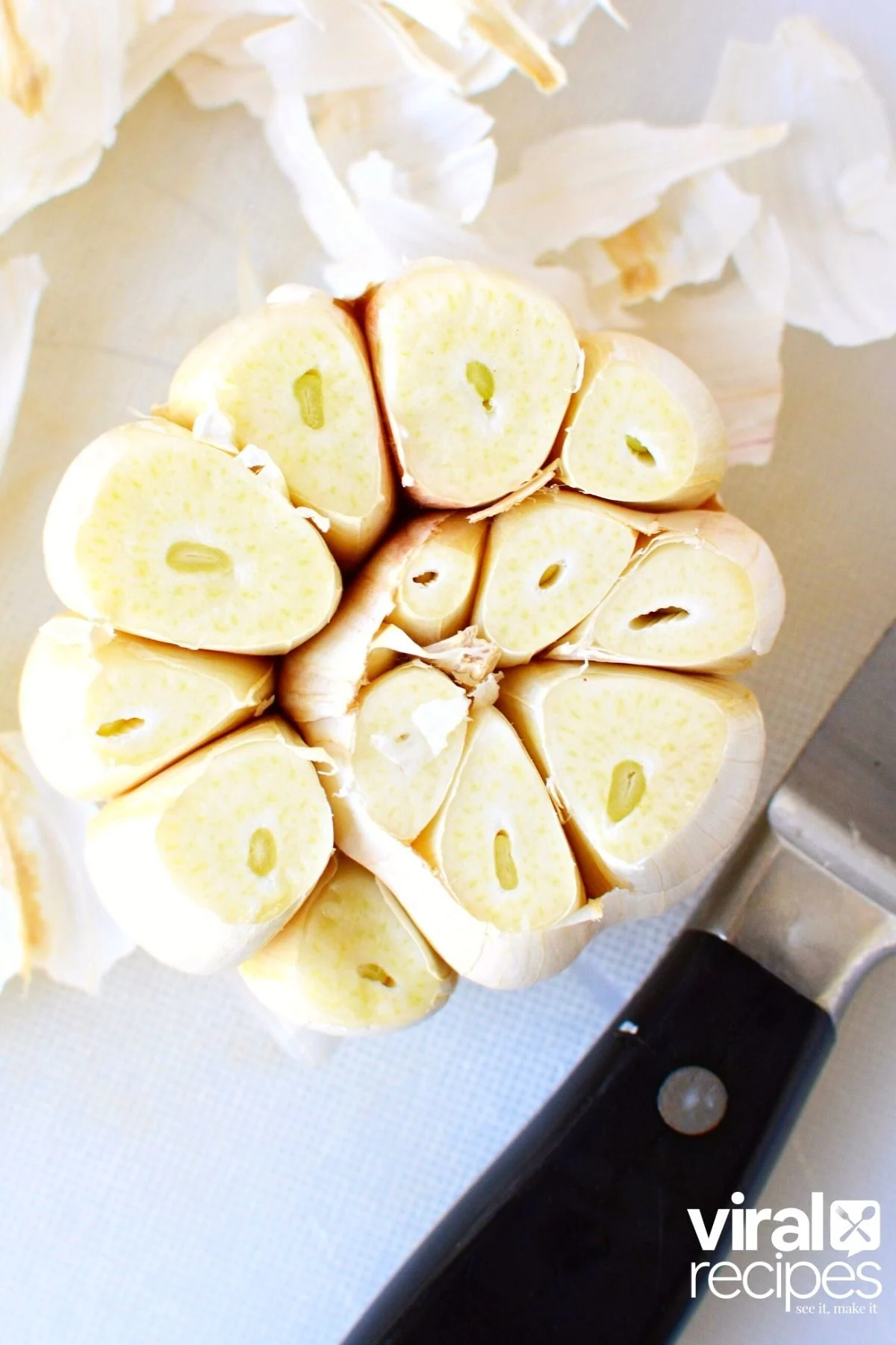 how to cut fresh garlic bulbs.