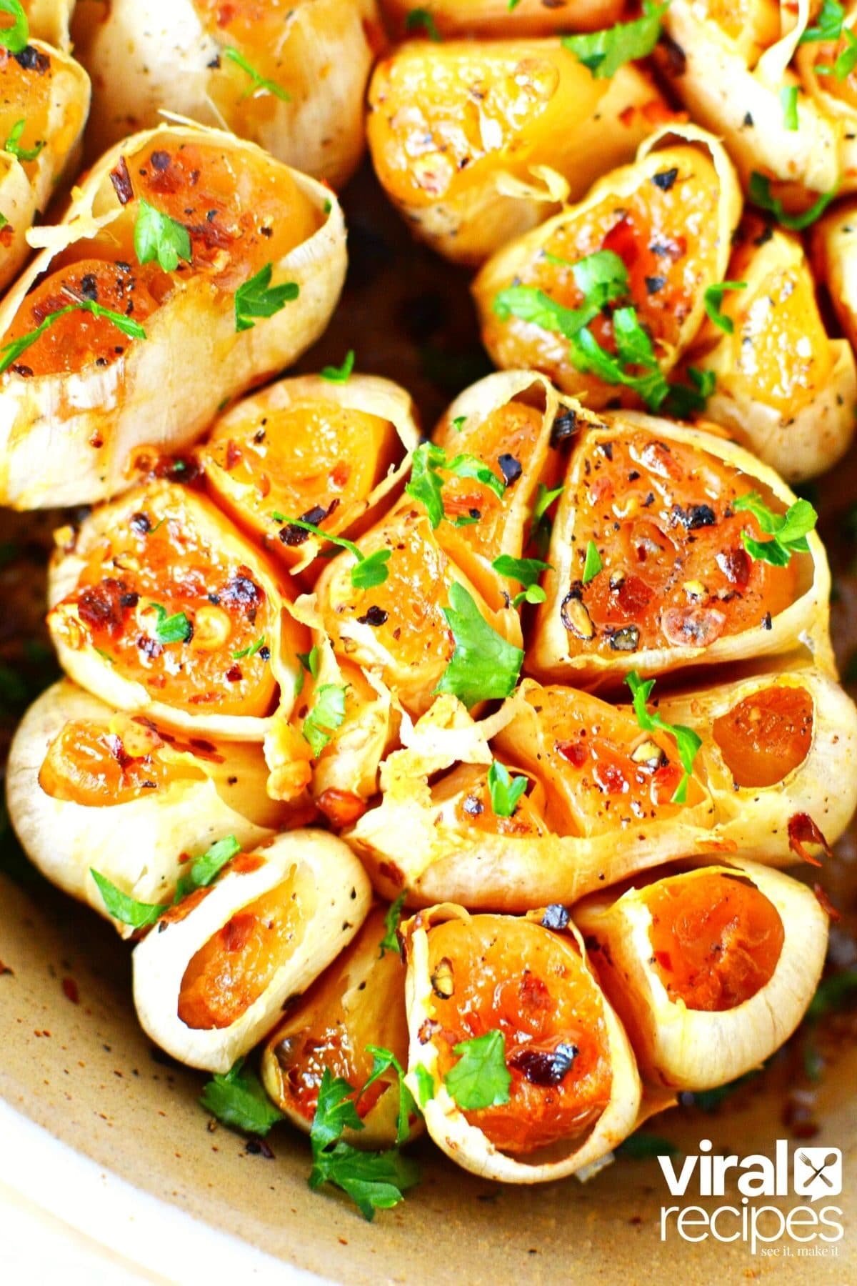 how to roast garlic in a baking dish like tiktok.