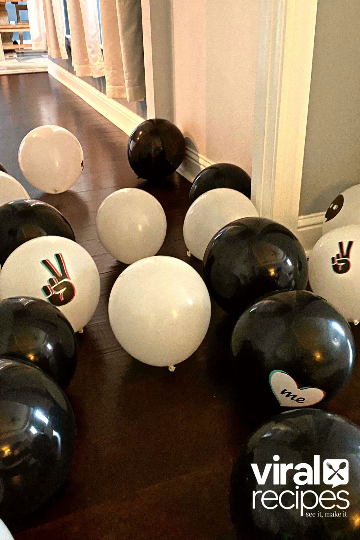 tiktok emoji balloons.