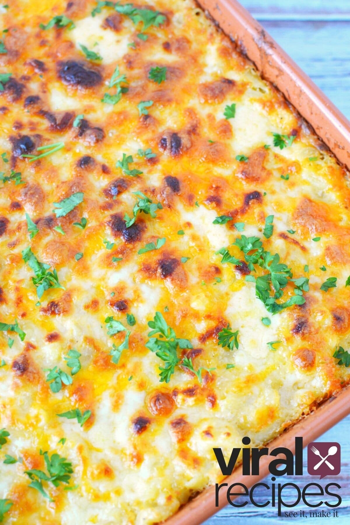 baked tiktok mac and cheese.