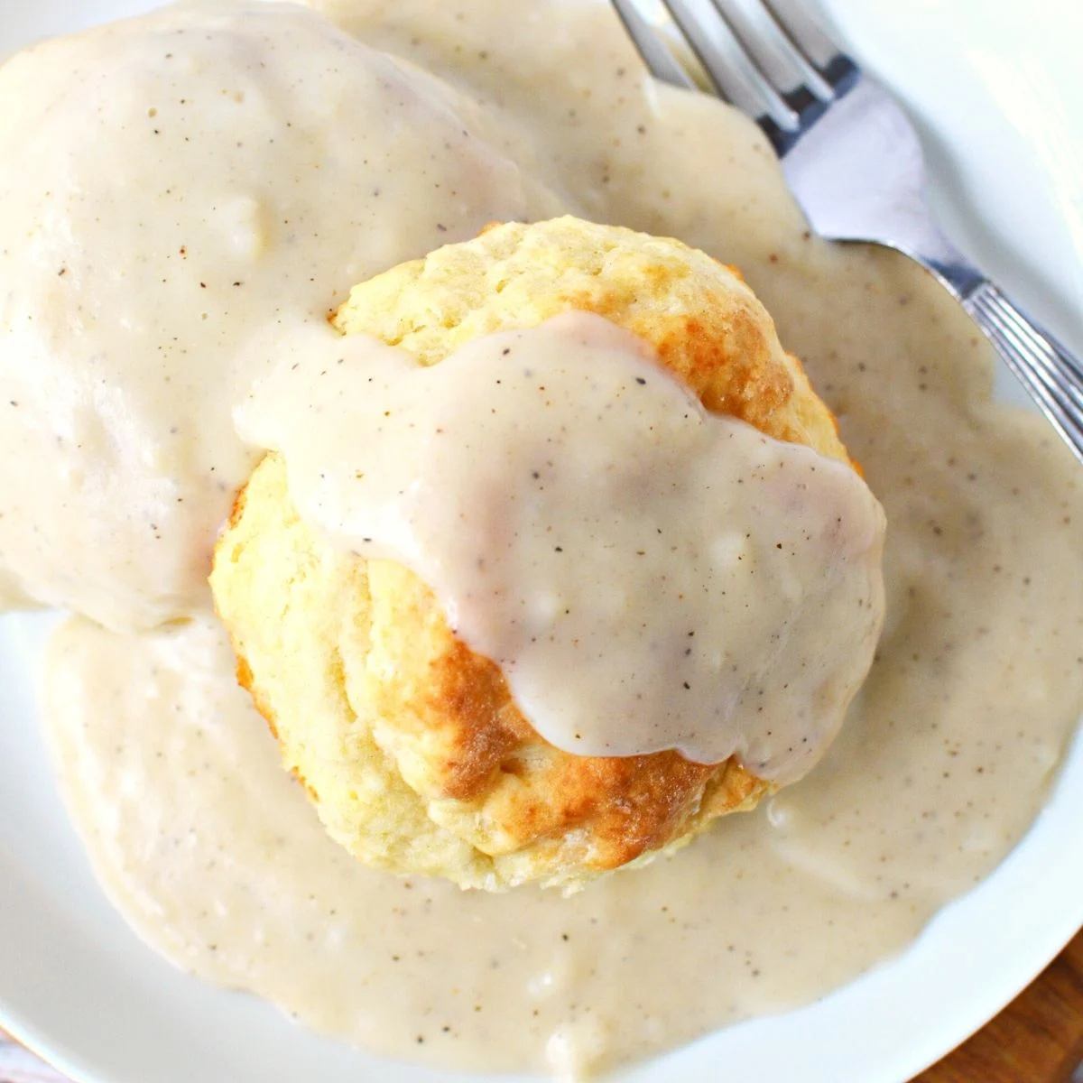 White Biscuit Gravy (without sausage)