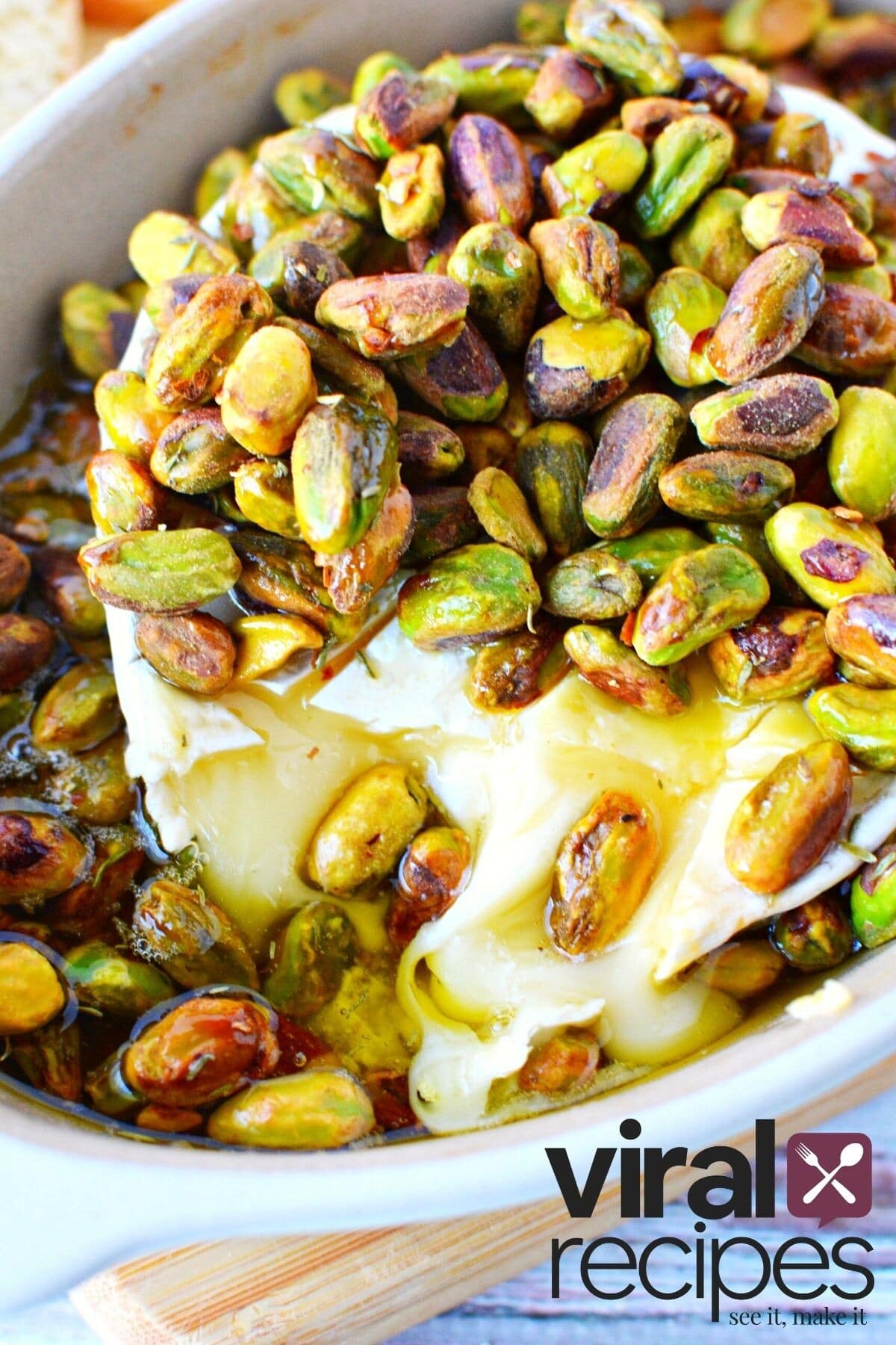 tiktok famous baked brie.