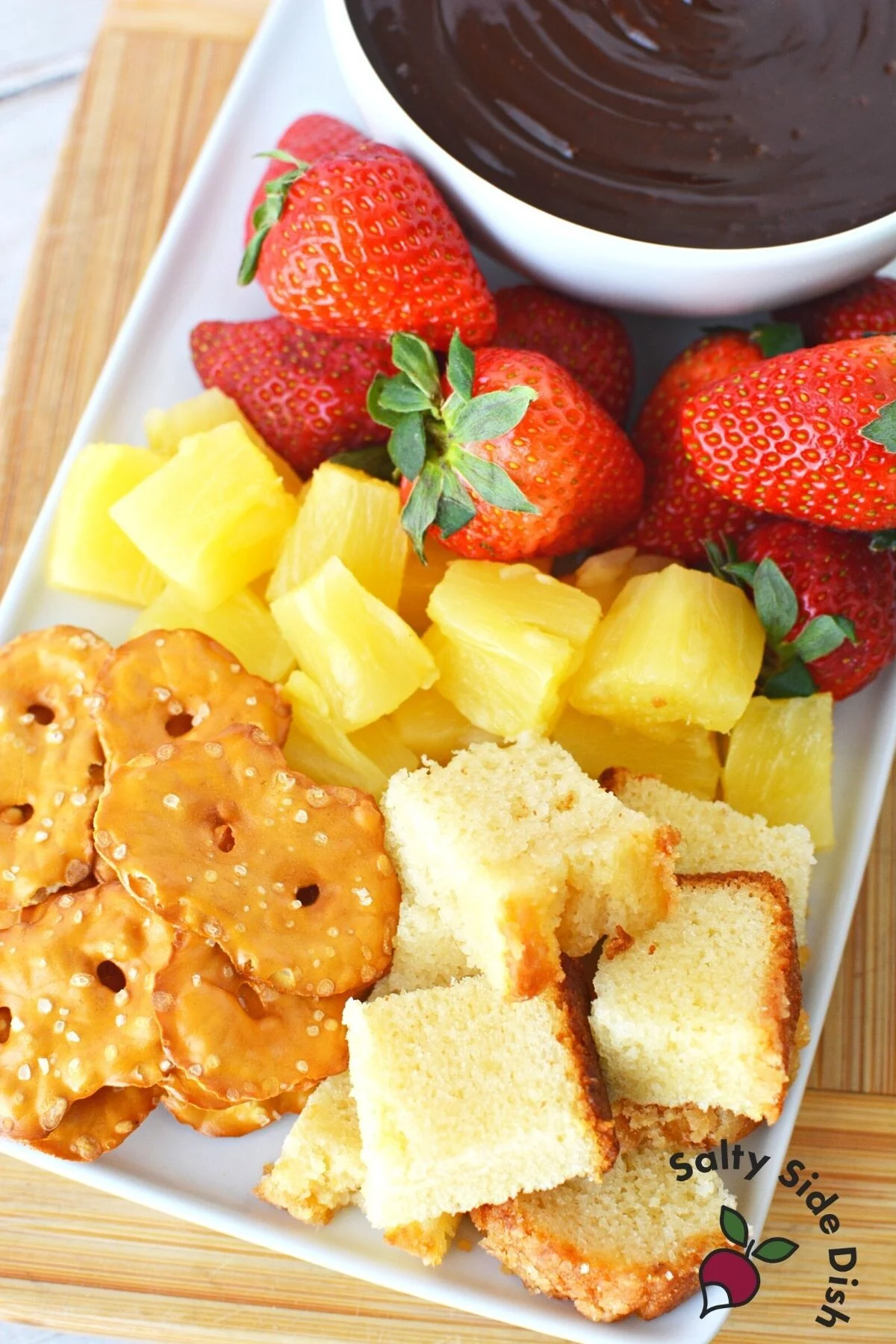 pile of fruit for chocolate dip.
