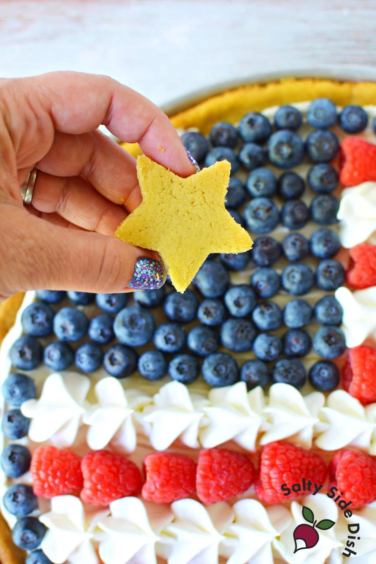 how to make a cookie star.
