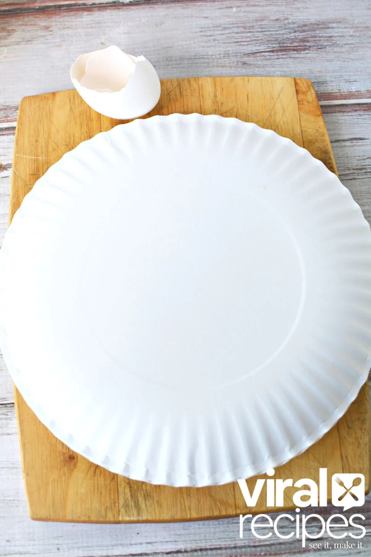 how to fry an egg in the microwave and not dirty a dish.