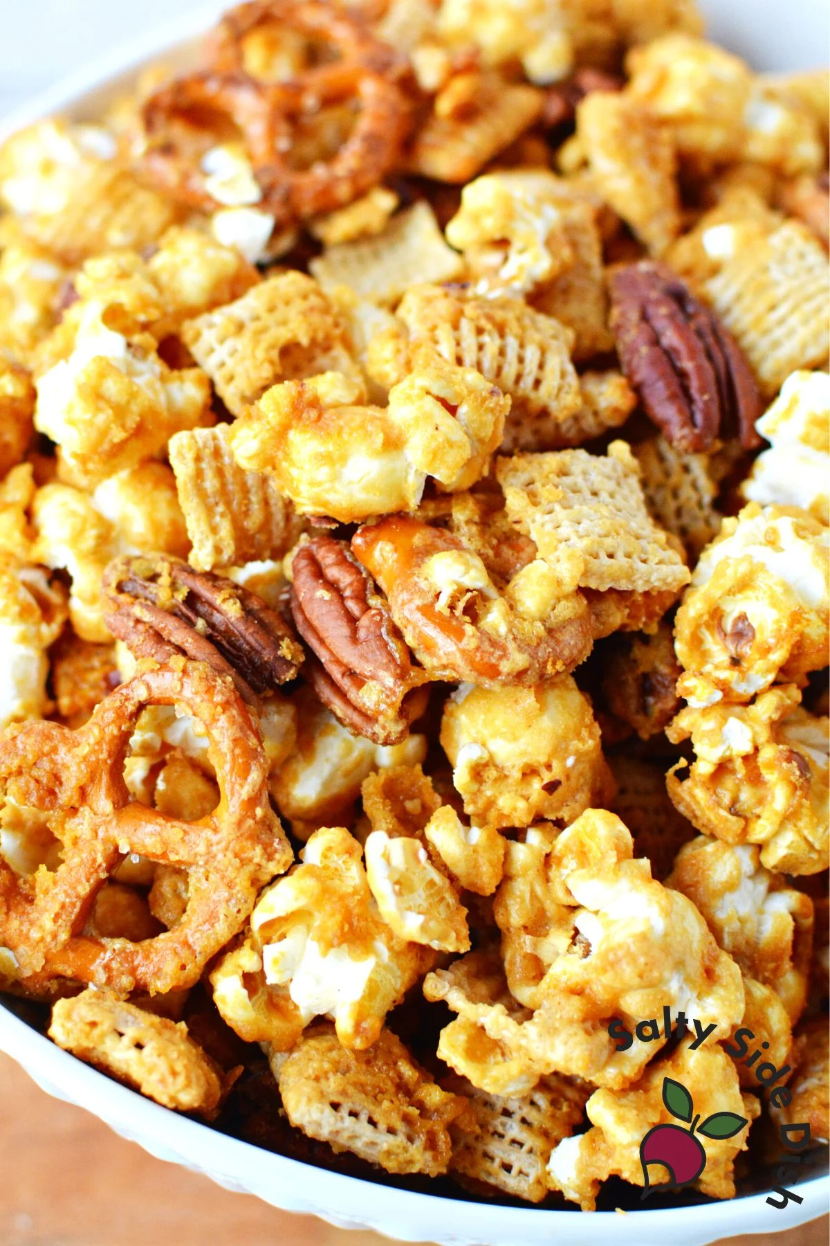 Caramel Popcorn Snack Mix