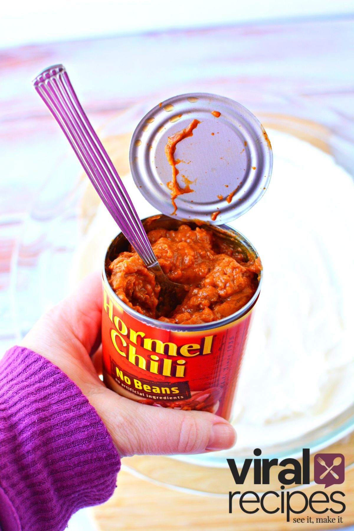 hormel chili can.