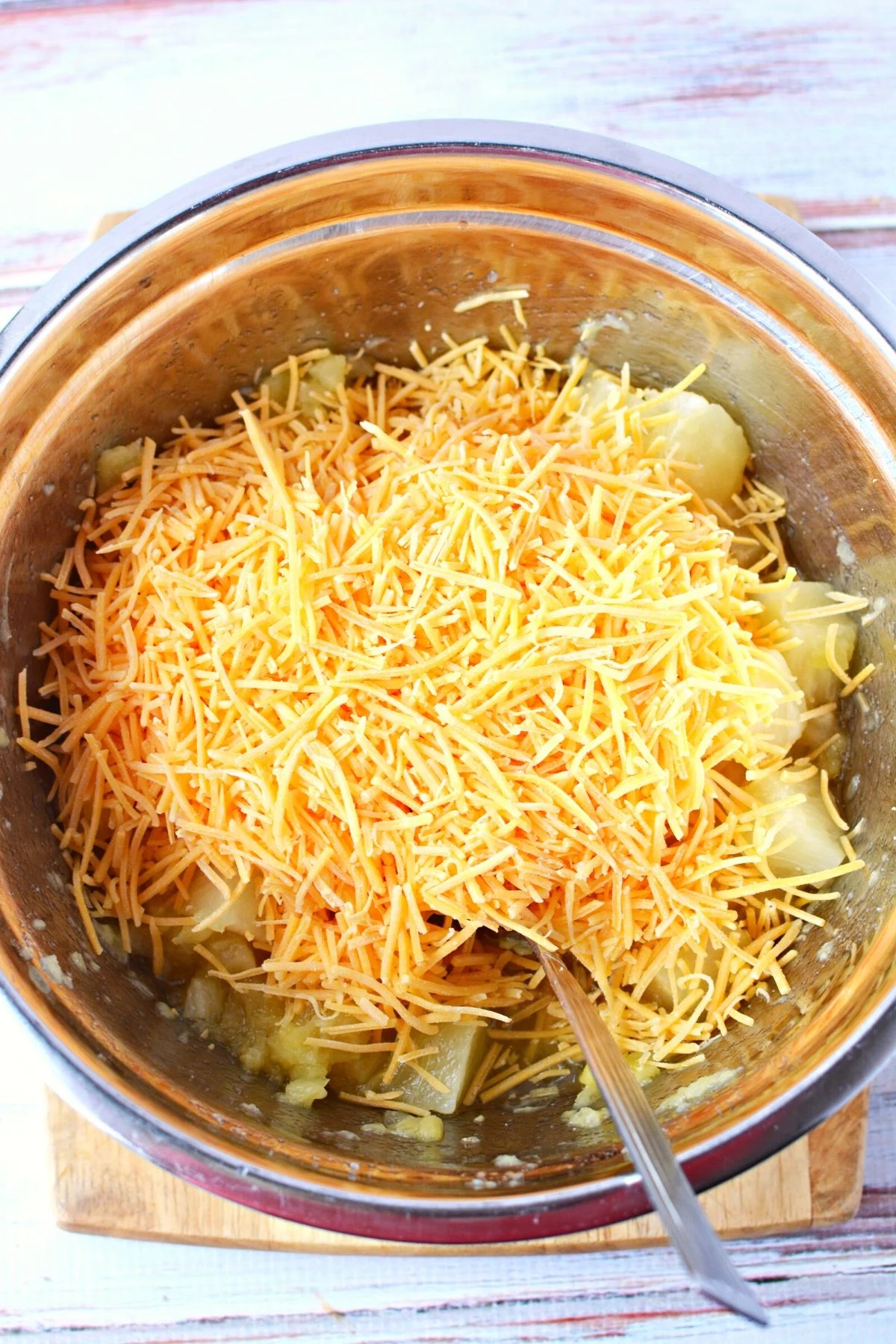 shredded cheese in a bowl