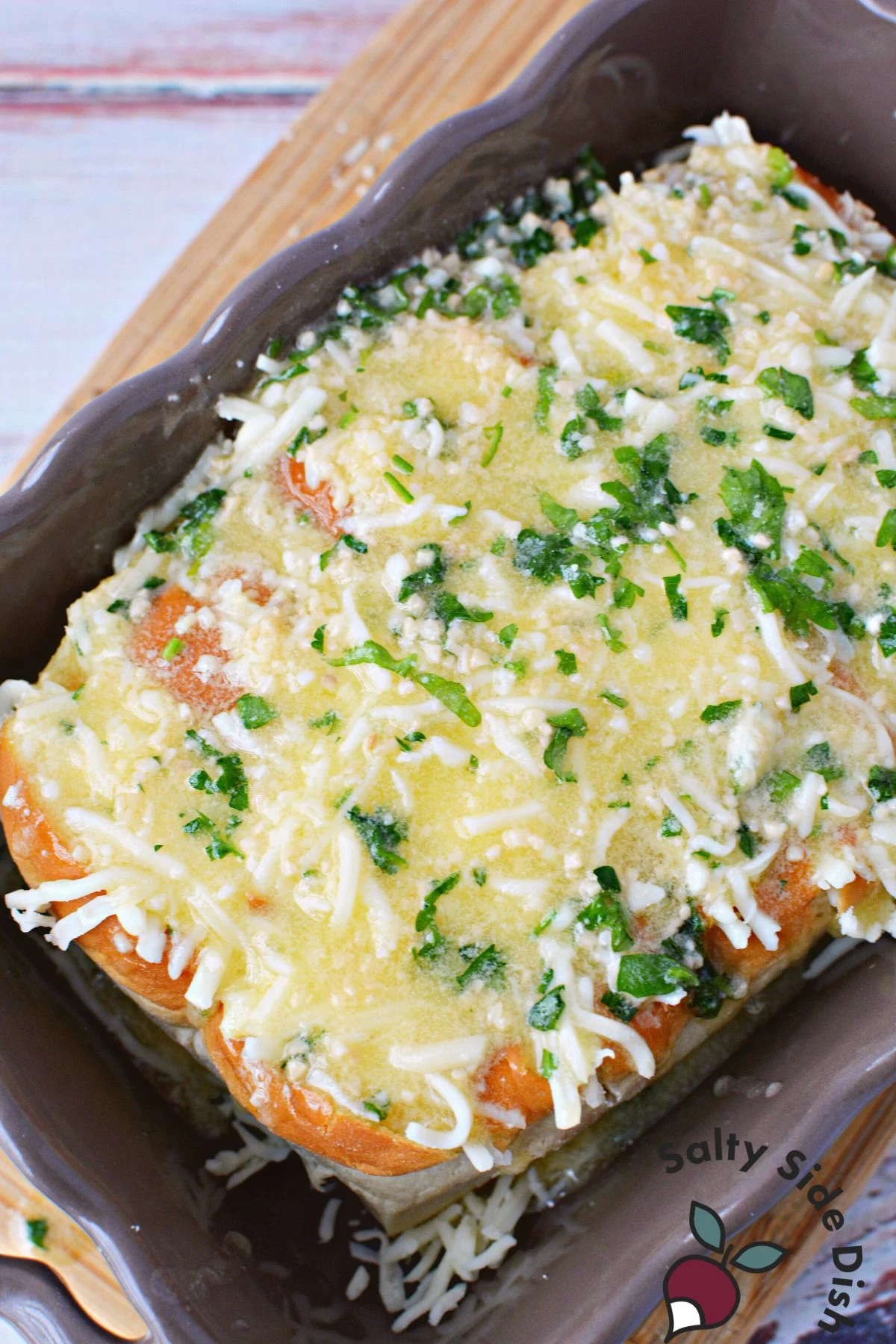 Hawaiian Roll Garlic Bread