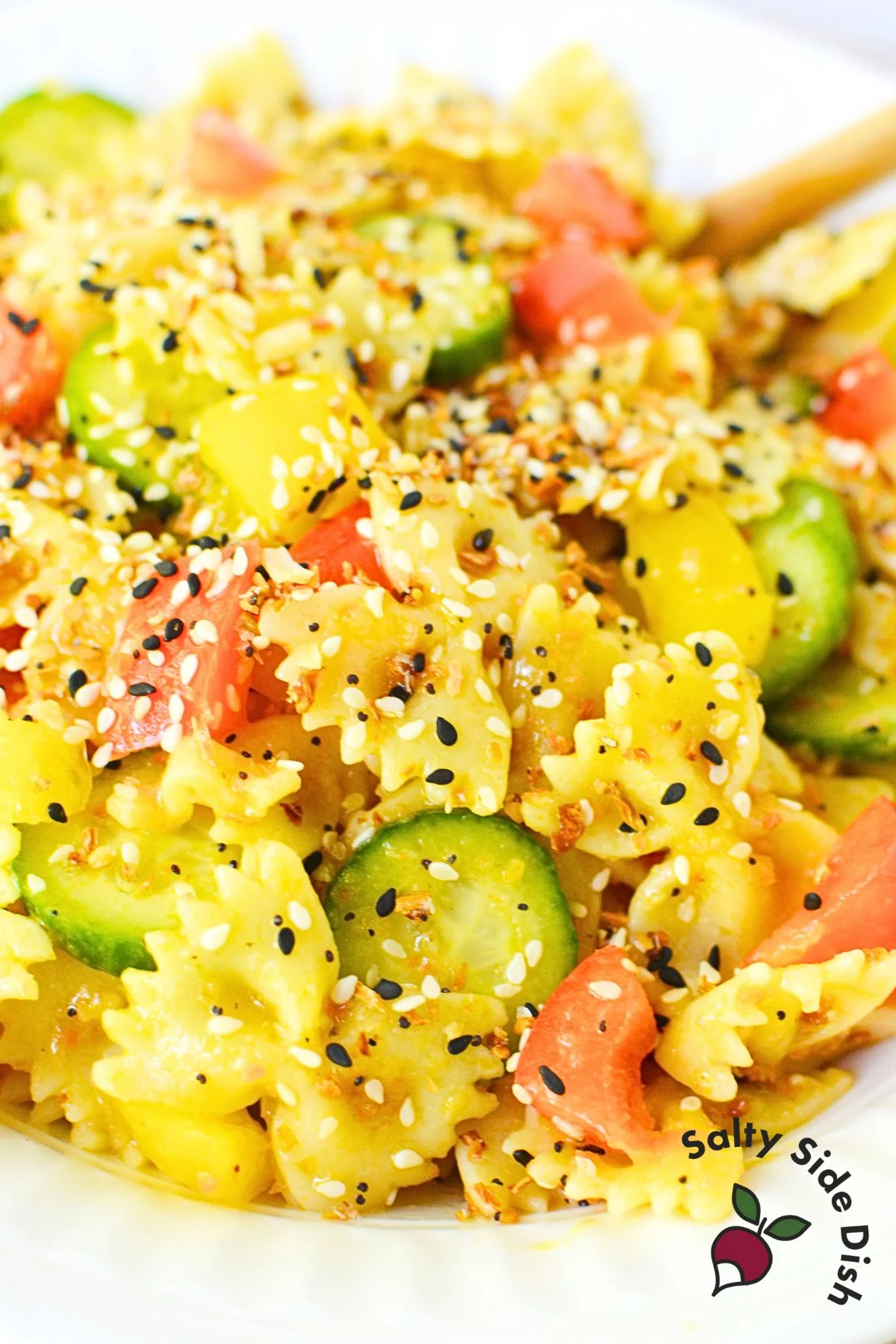Cucumber Pepper Pasta Salad