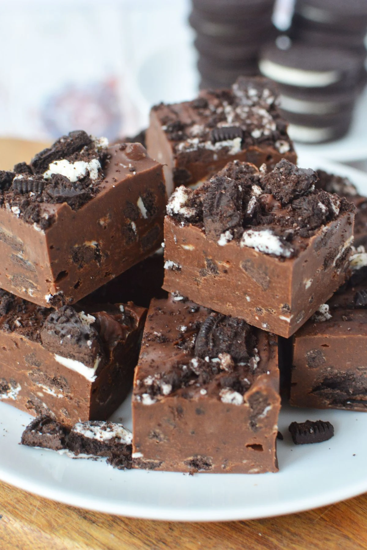 table of oreo fudge pieces.
