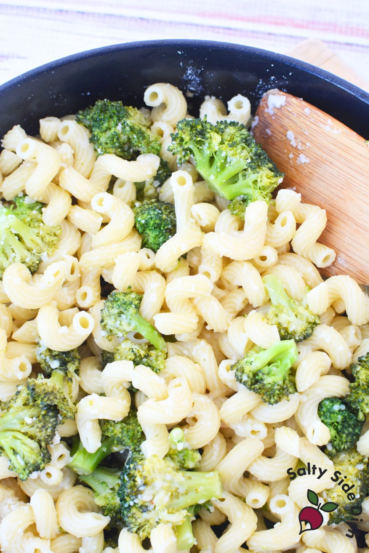 combine pasta and florets together and coat everything with sauce.