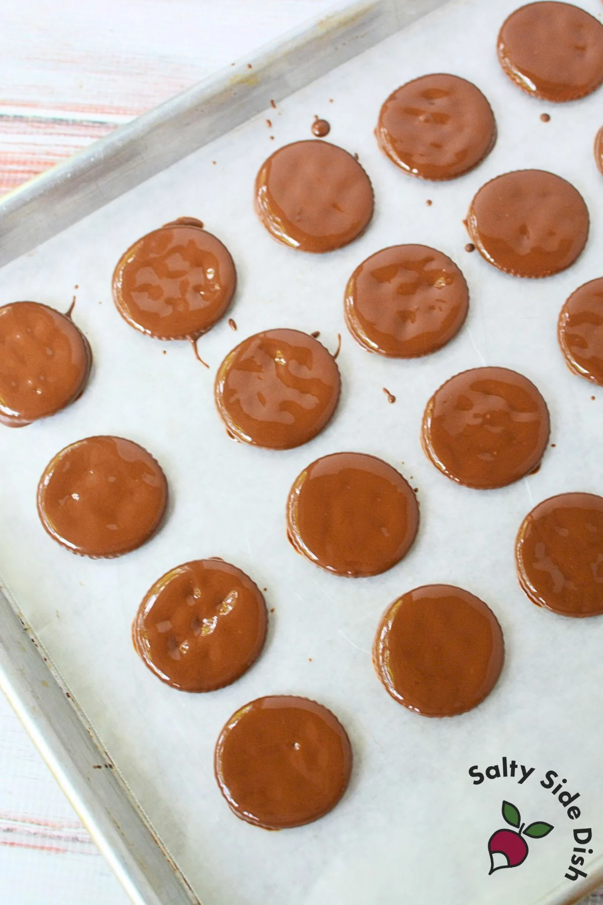 2 Ingredient Homemade Thin Mints