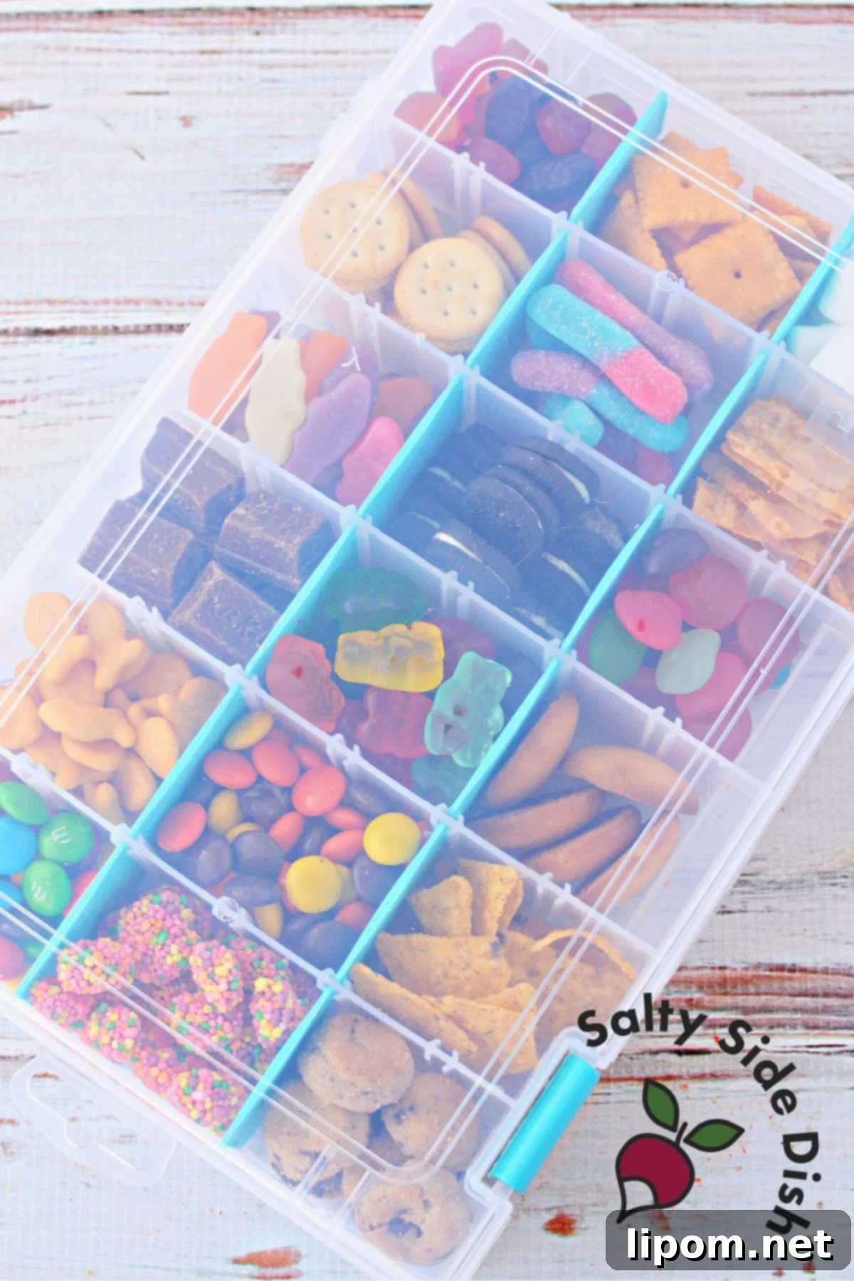 Graze Gear 3 fill snack box with dividers.