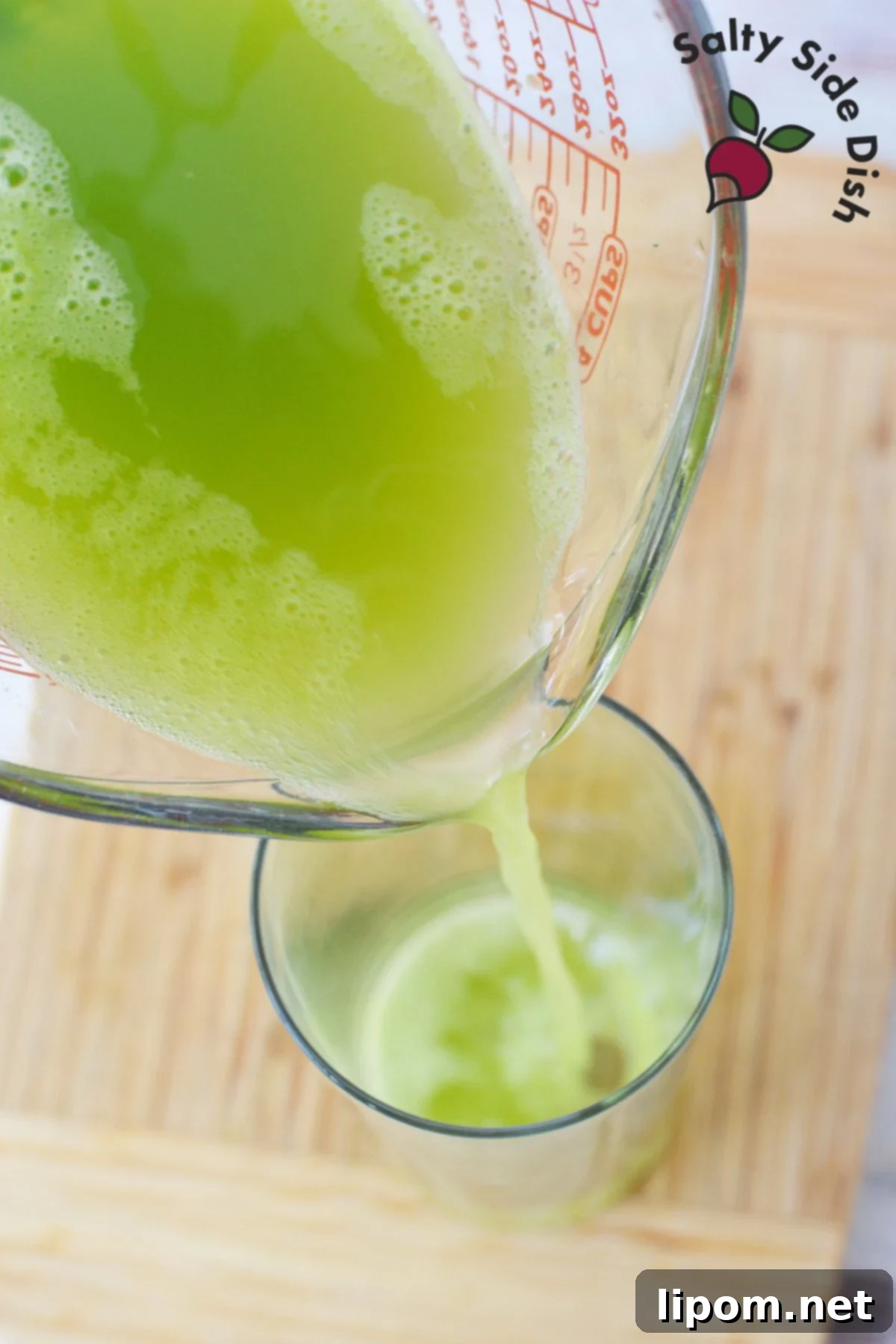 Celery Juice 6 Delicious cold-pressed celery juice made at home.