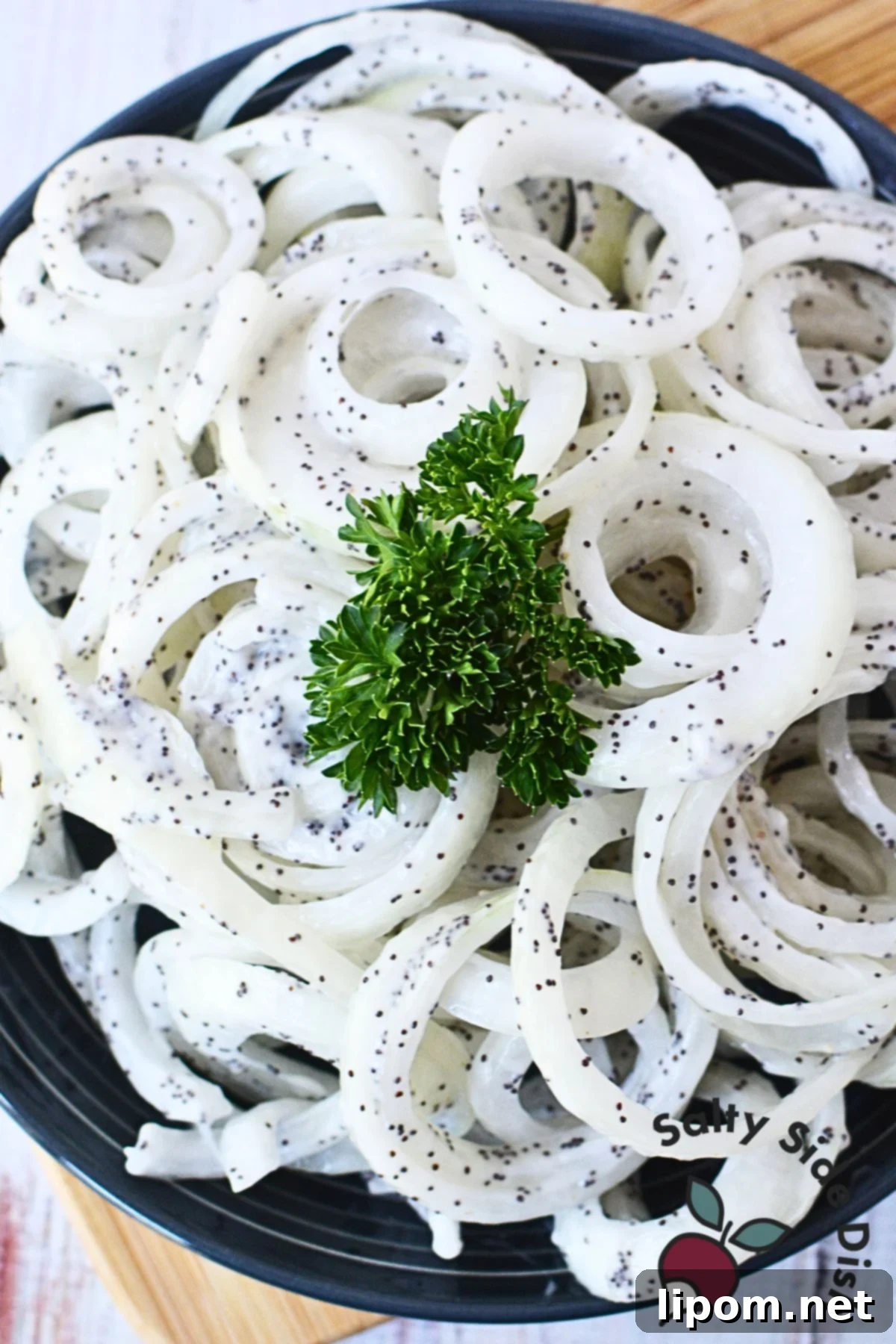 Onion Nirvana: 9 Recipes for the Dedicated Allium Aficionado 3 A refreshing and creamy onion salad recipe.