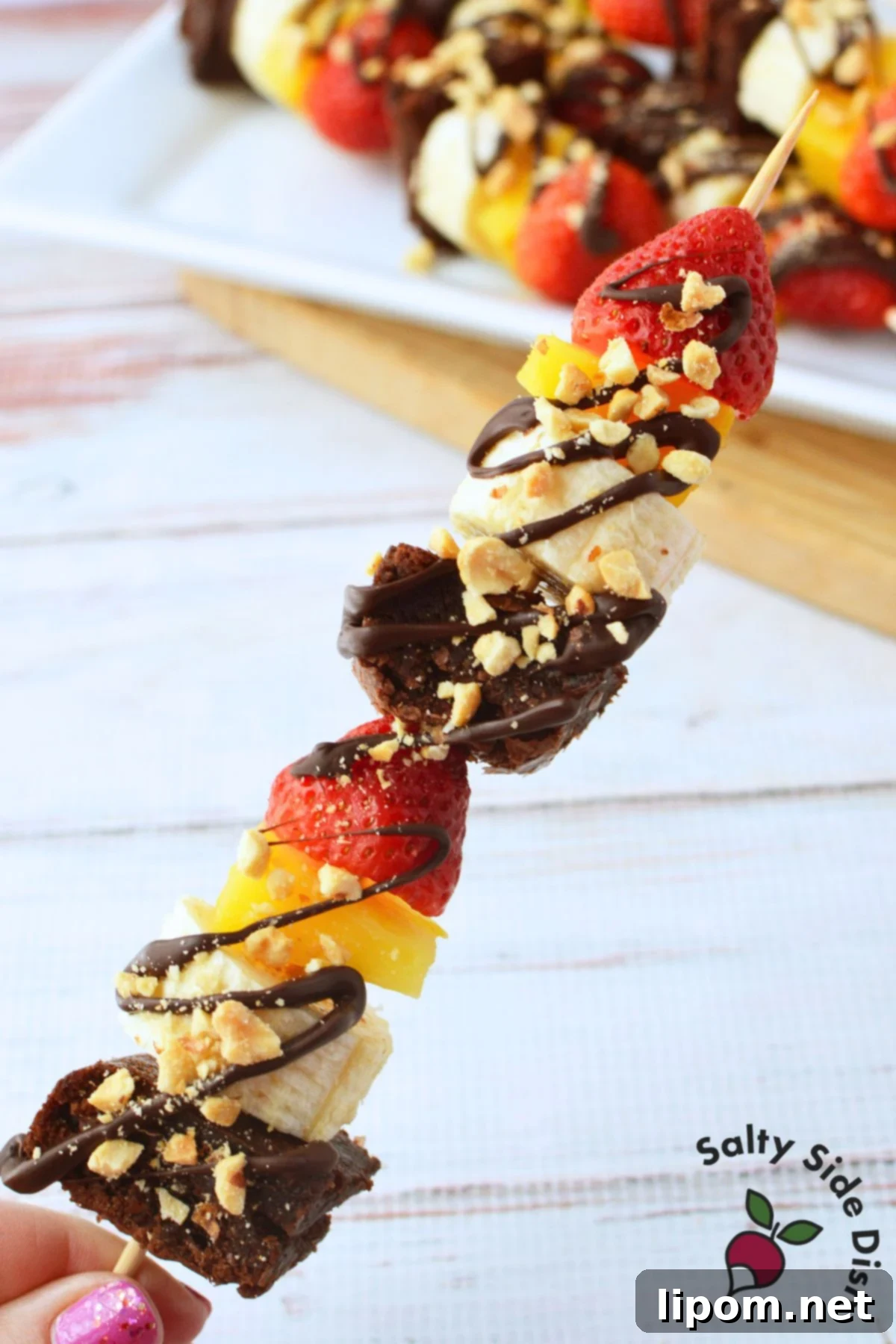 Banana Split Skewers: A Fun & Fruity Treat 2 Delicious Banana Split Kabobs
